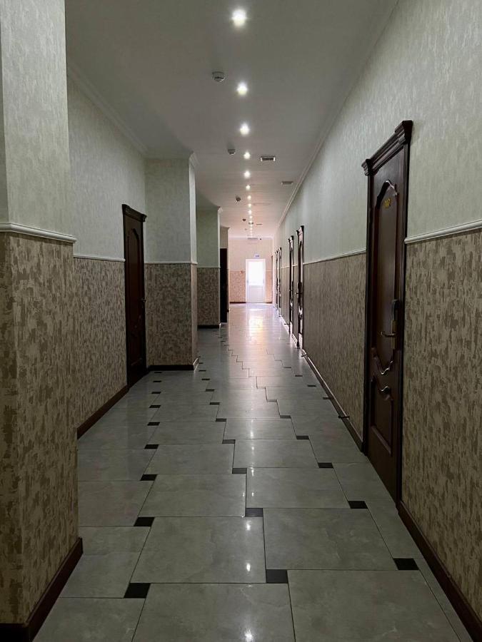 Alcazar Hotel Atyraū Eksteriør billede